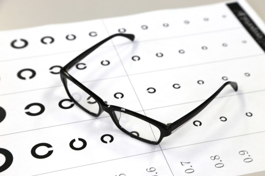 視界がぼやける 視力低下や失明の可能性がある白内障を解説 病気スコープ