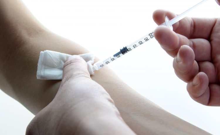 おたふく風邪の予防接種はいつ受ける 大人も受けられる 病気スコープ