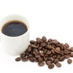カフェインで頭痛がする原因、治し方についても解説