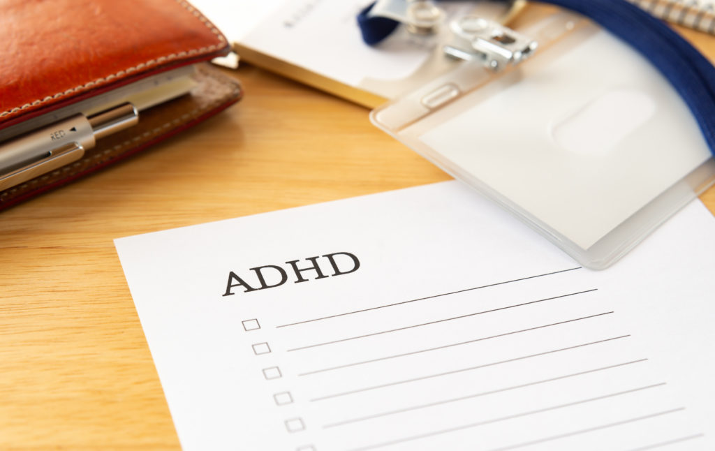 【ADHD】治療法や薬について。大人の発達障害の特徴についても解説